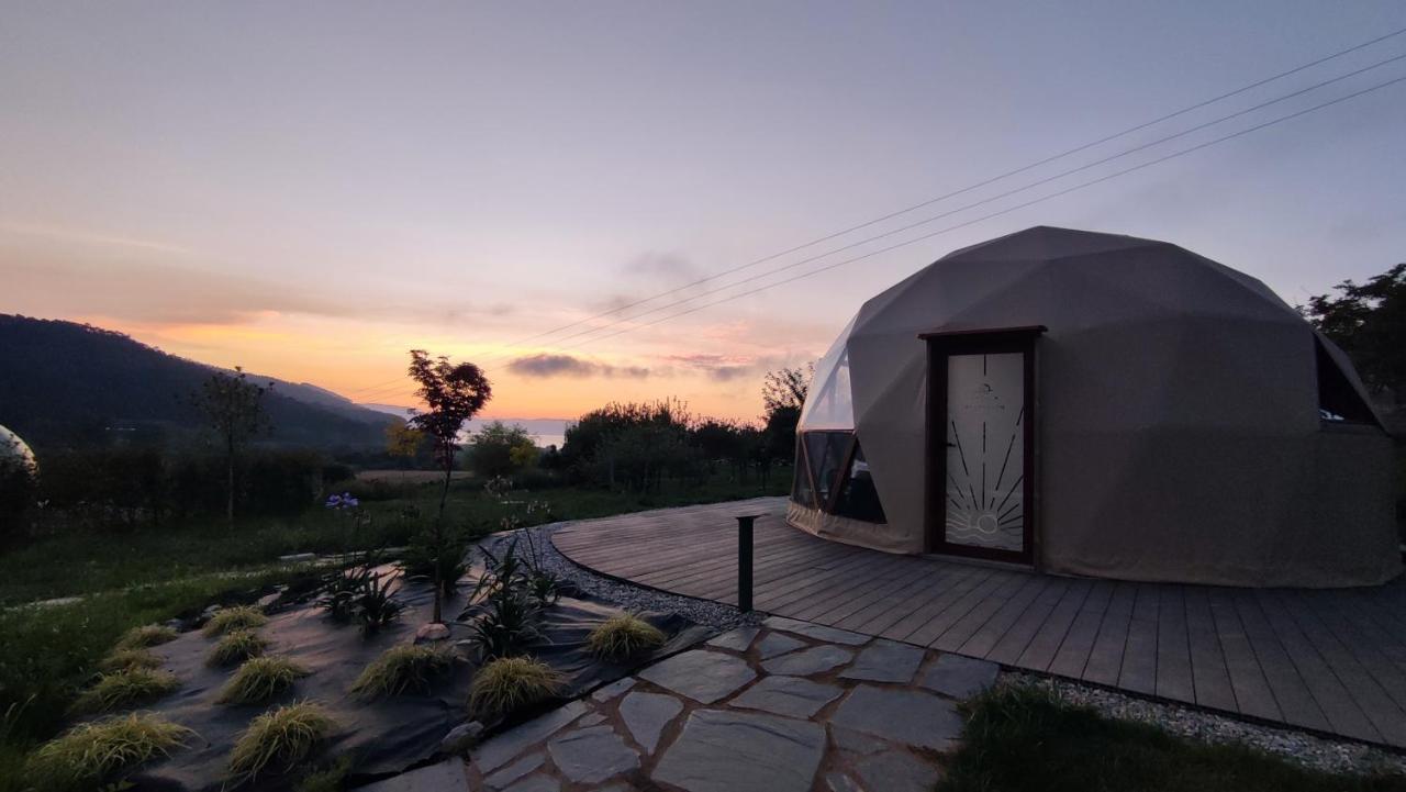 Luzada Glamping Burbujas - Designed For Adults Otel Juances Dış mekan fotoğraf